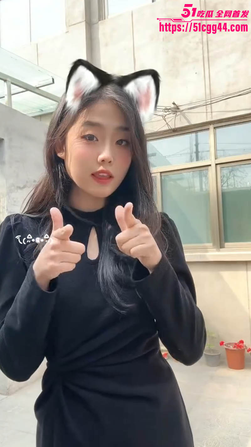 2 2