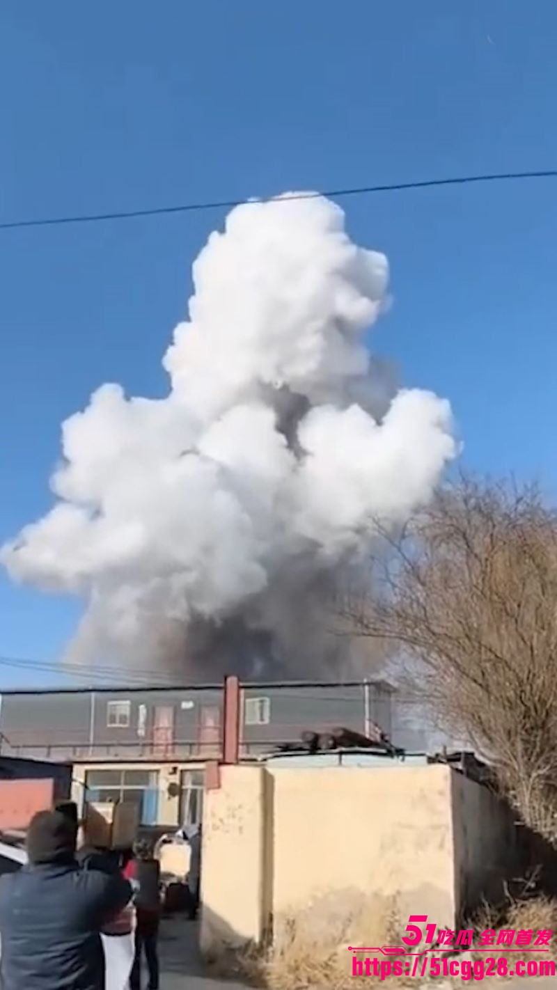 包头市包钢板材厂发生重大爆炸事故 4 包头市包钢板材厂发生重大爆炸事故 4