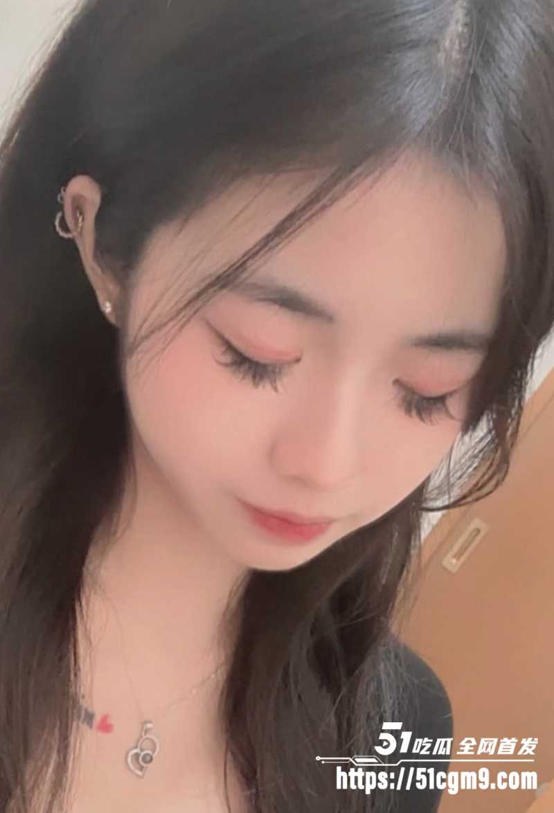清纯甜美的19岁超可爱学生妹不雅视频曝光3拷贝 清纯甜美的19岁超可爱学生妹不雅视频曝光3拷贝