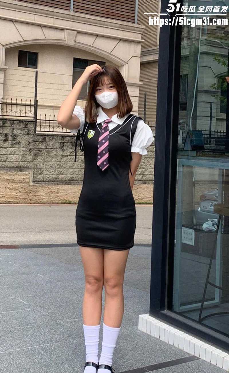 19岁骚货1 19岁骚货1