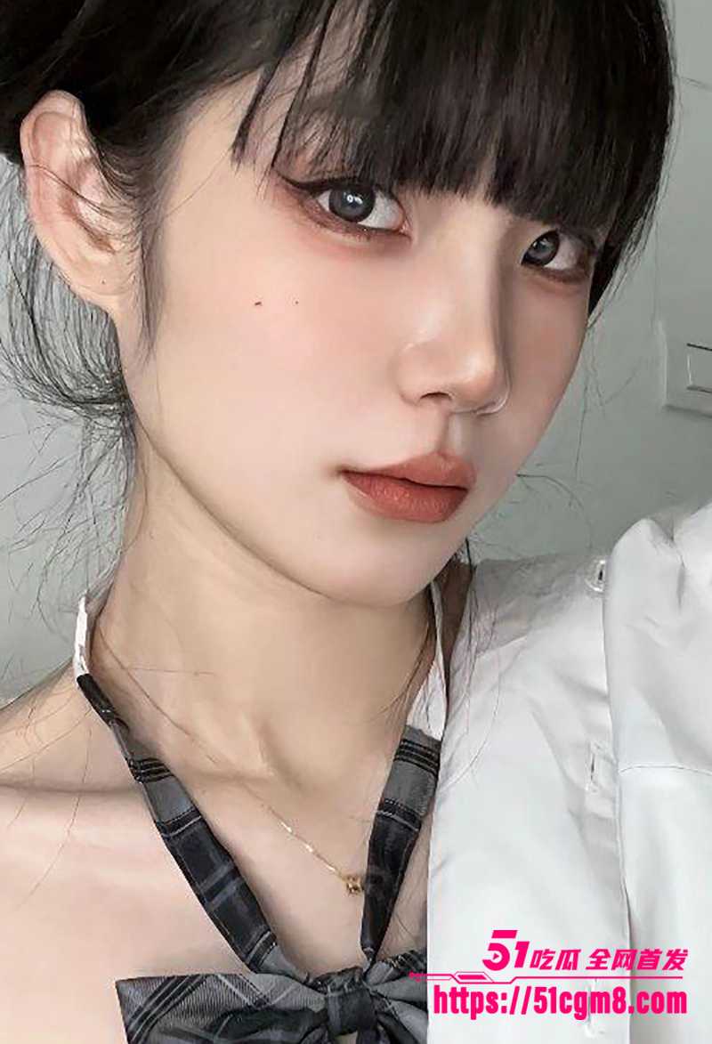 推特网红小瓜陆反差不雅自拍视频流出2拷贝 推特网红小瓜陆反差不雅自拍视频流出2拷贝