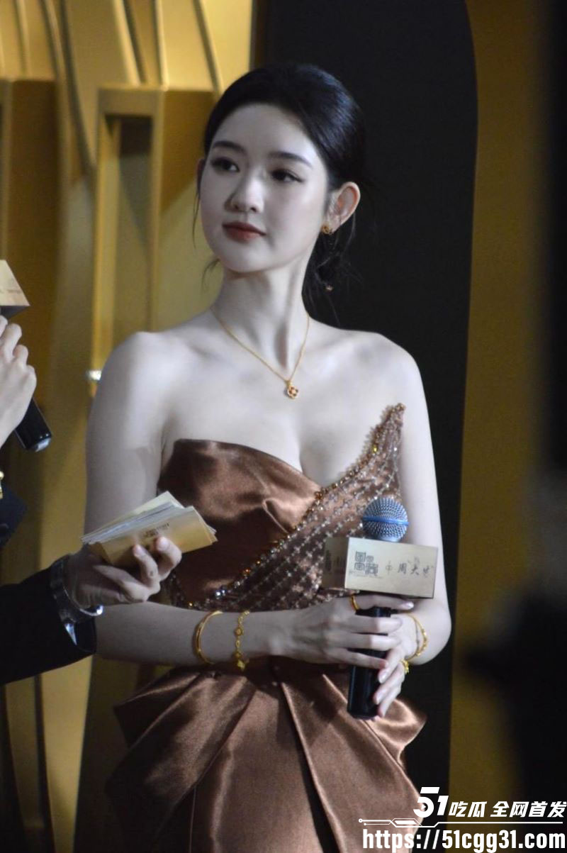 王玉雯与37岁杨玏5年恋情实锤分手 1 王玉雯与37岁杨玏5年恋情实锤分手 1