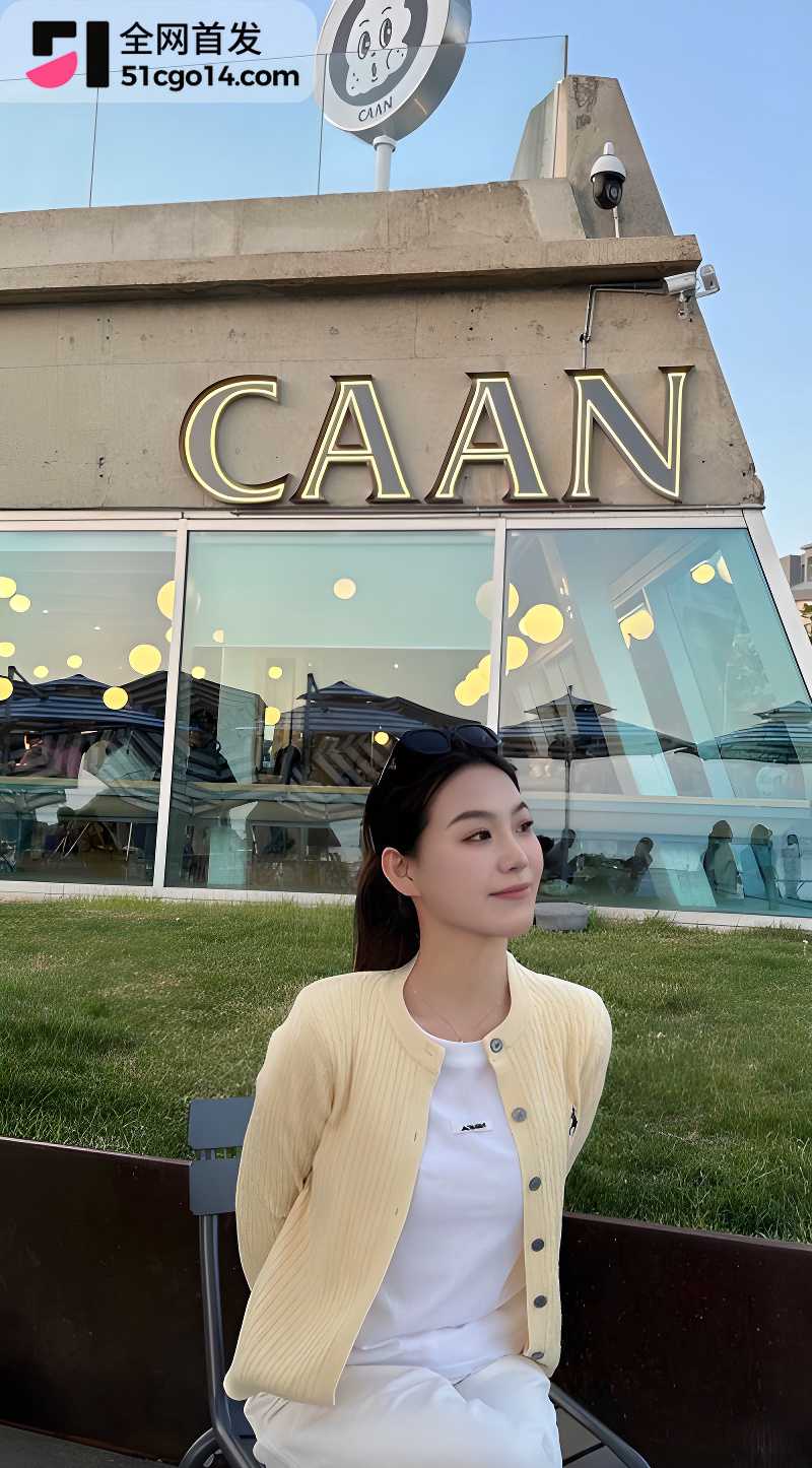 四川自贡小红书顶美反差婊约炮视频泄露 1 四川自贡小红书顶美反差婊约炮视频泄露 1