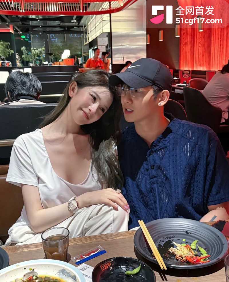 抖音千万网红 梅尼耶 新婚蜜月期撩妹操粉16 抖音千万网红 梅尼耶 新婚蜜月期撩妹操粉16