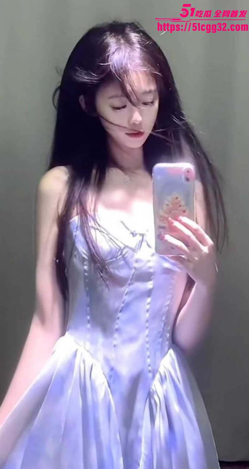 江西土豪包养三小妹后宫群聊天记录泄露02 江西土豪包养三小妹后宫群聊天记录泄露02