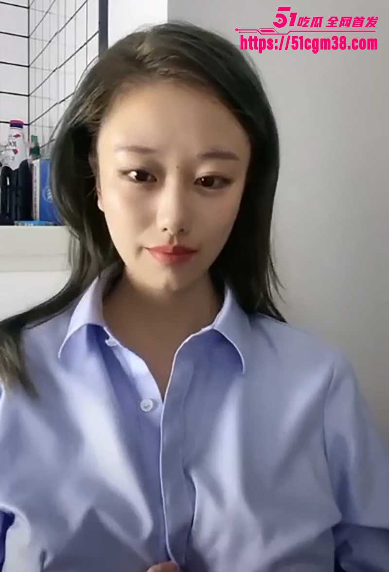 网红主播闪现露点直播走光合集 6 拷贝 网红主播闪现露点直播走光合集 6 拷贝
