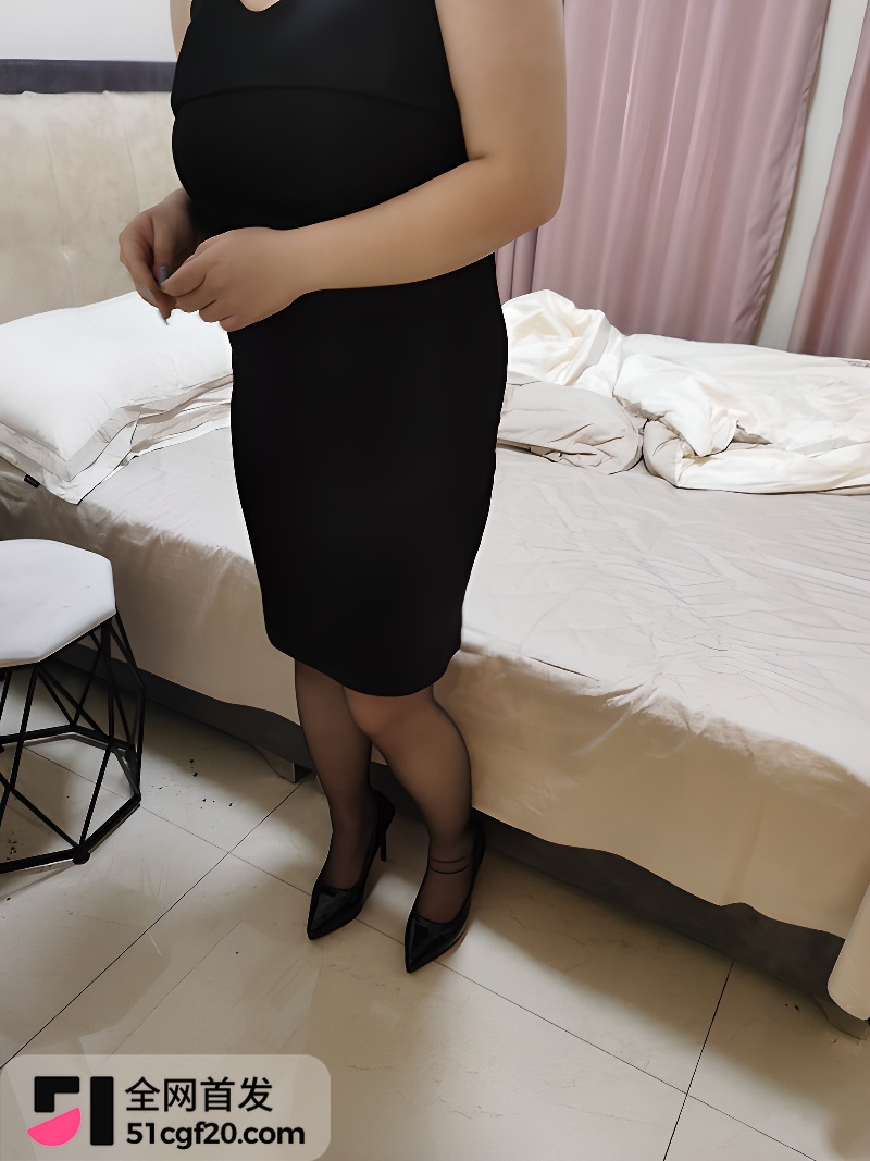 海角大神乱伦皮皮 1 海角大神乱伦皮皮 1