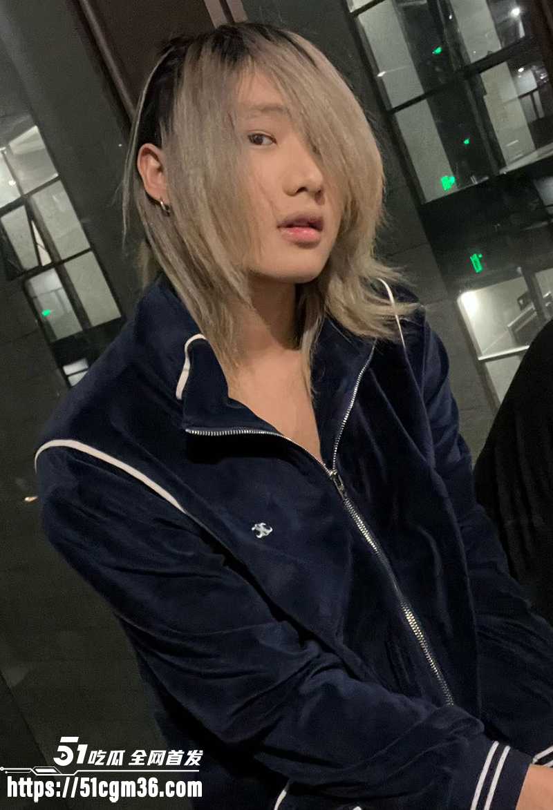 抖音英雄王李海伟劈腿约炮曝光 7 拷贝 抖音英雄王李海伟劈腿约炮曝光 7 拷贝