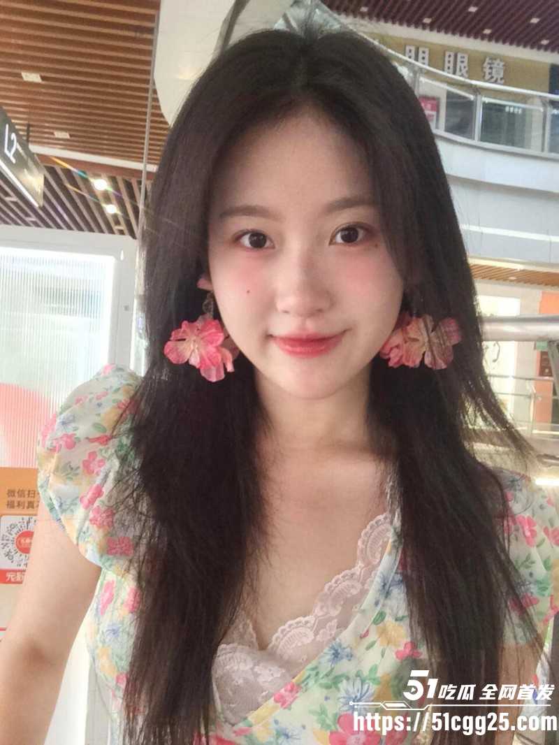 19岁美少女出轨为炮友打胎04 19岁美少女出轨为炮友打胎04