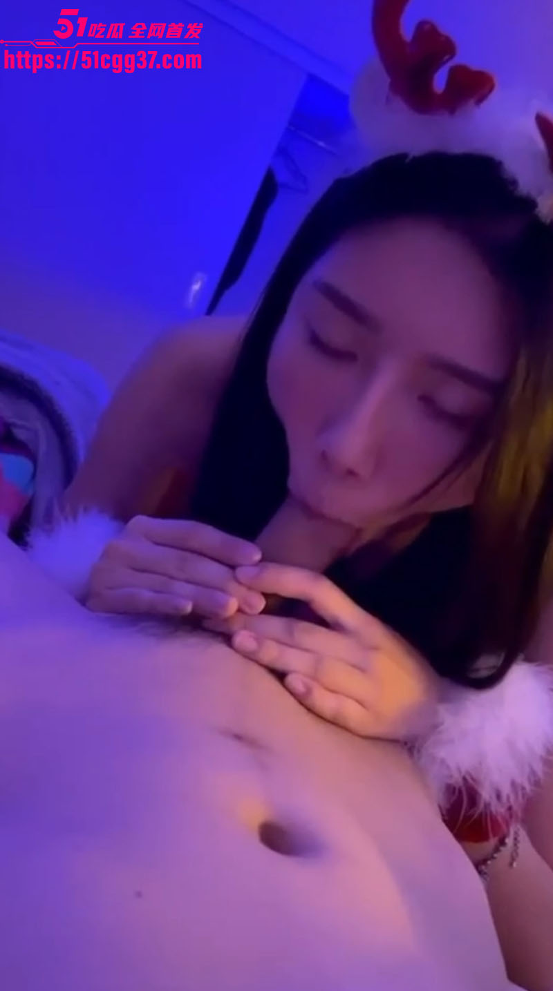 6 6