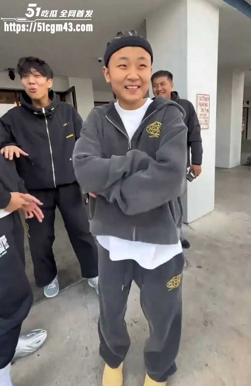 女篮未来之星 张家裔 偷窃丑闻与下跪道歉视频 6 女篮未来之星 张家裔 偷窃丑闻与下跪道歉视频 6