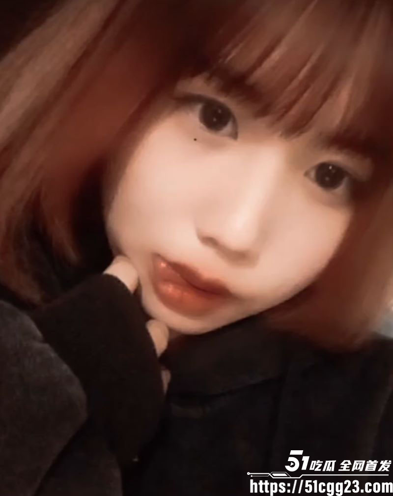 瓜友调教短发巨乳学生妹 1 瓜友调教短发巨乳学生妹 1