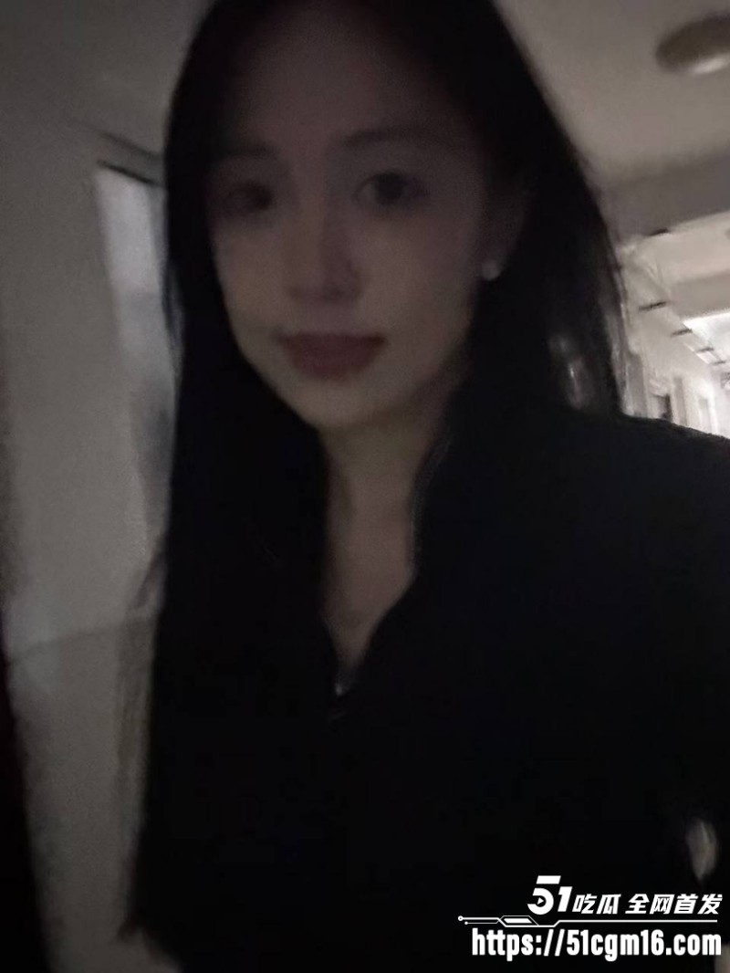 武汉大学大一校花 周慧媛 遭金主3P调教 5 武汉大学大一校花 周慧媛 遭金主3P调教 5