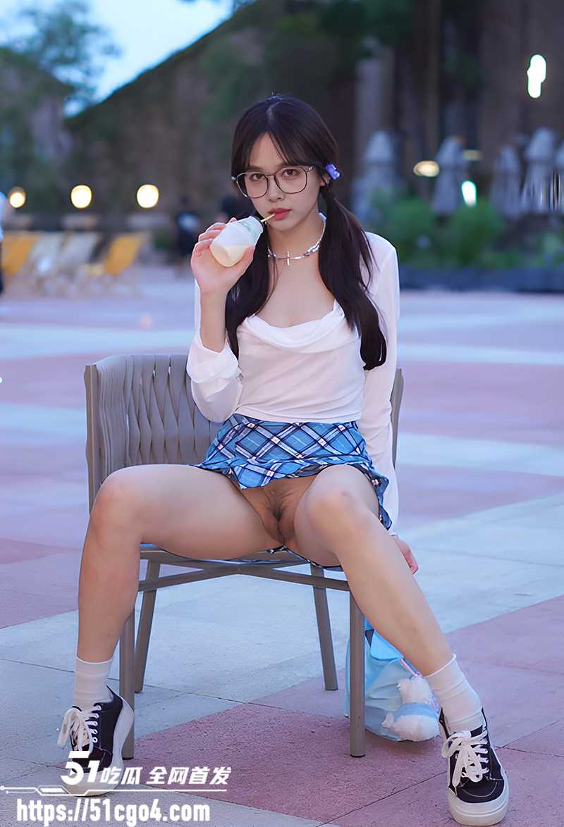 完美身体御姐Ceasonshot99长腿大奶露脸露穴自慰视频9拷贝 完美身体御姐Ceasonshot99长腿大奶露脸露穴自慰视频9拷贝
