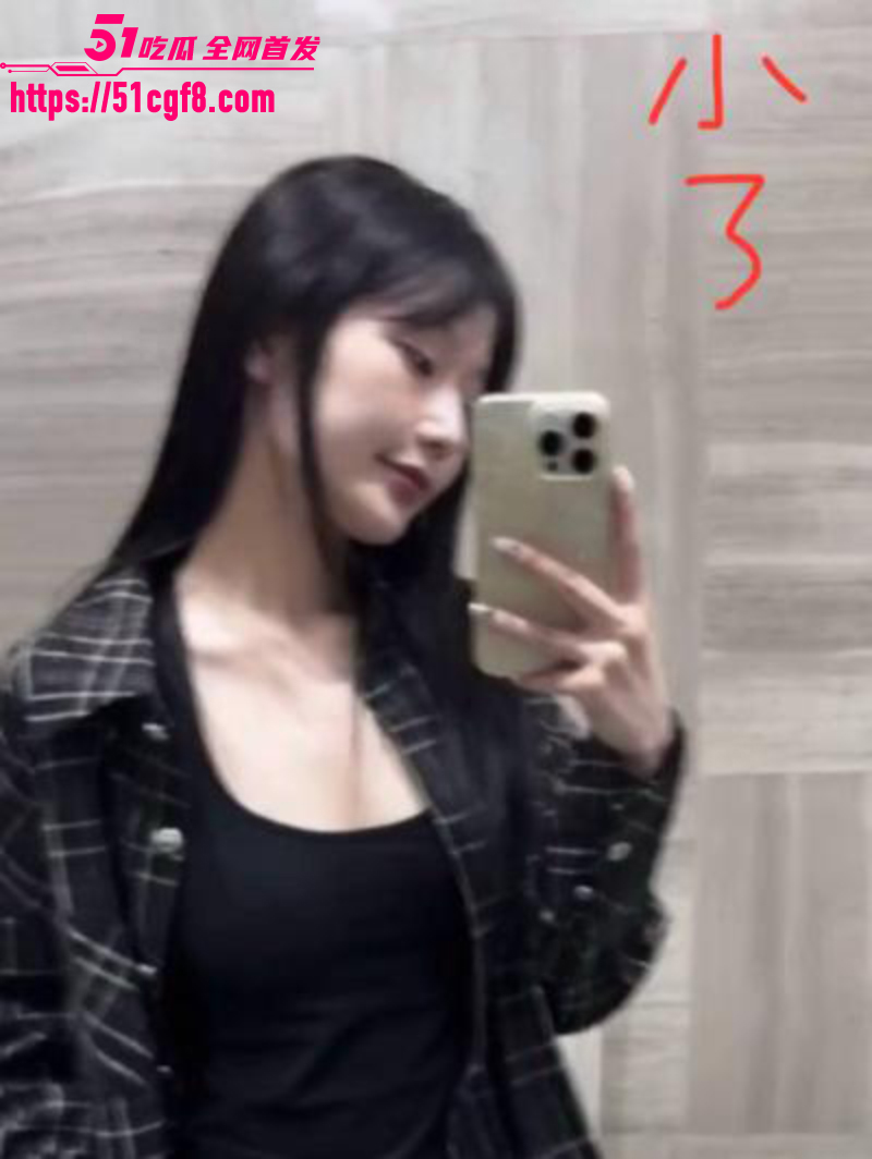 山东莒县尊亨瑞园 宋瑶 深夜直播抓奸 4 山东莒县尊亨瑞园 宋瑶 深夜直播抓奸 4