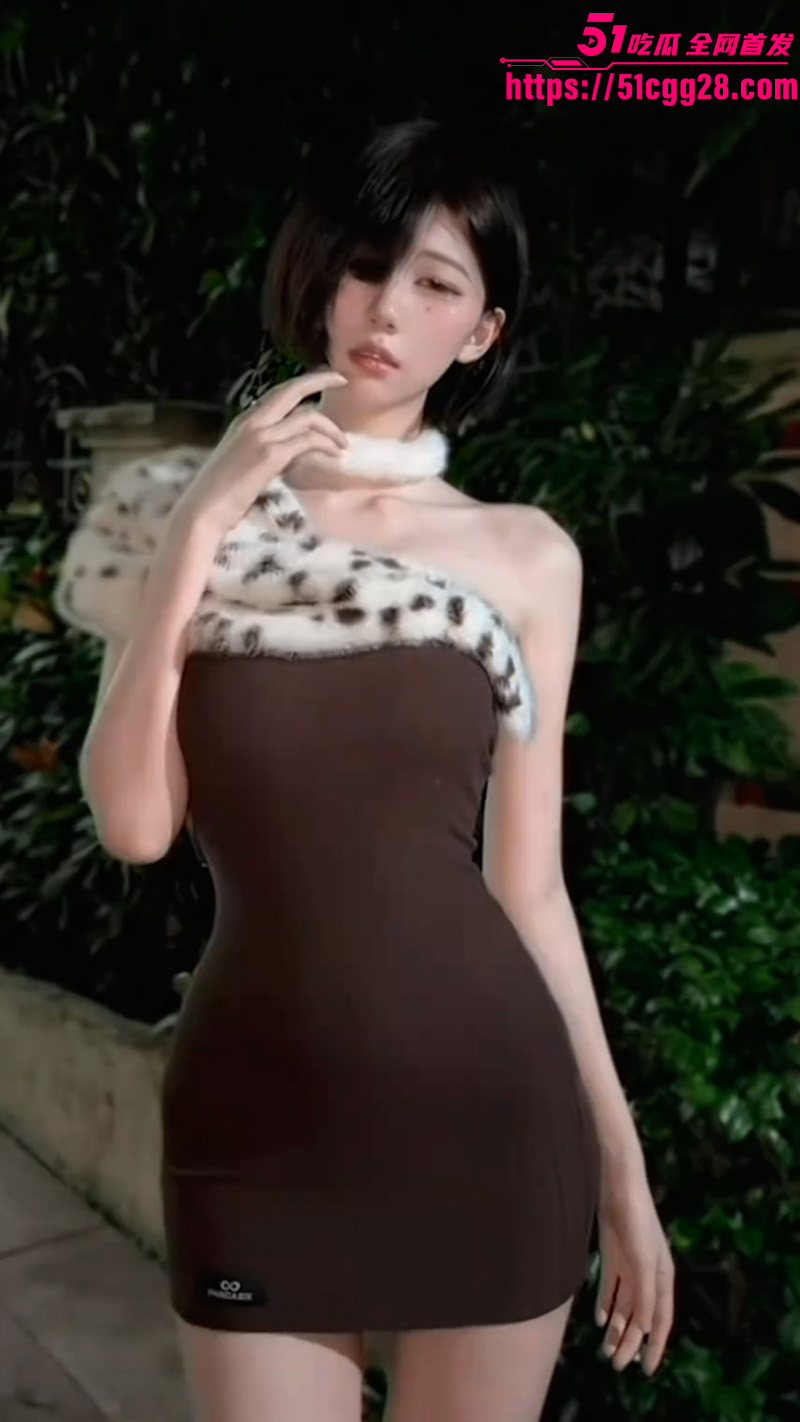 4 4