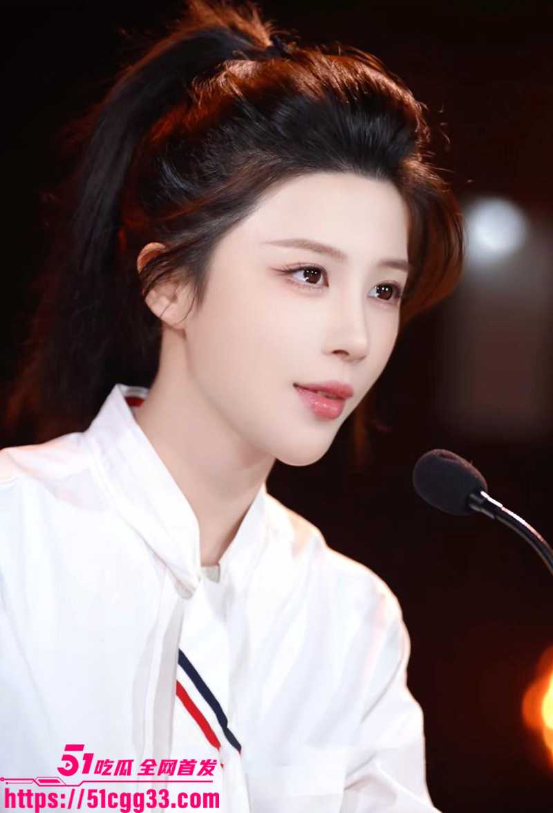 抖音300万粉丝山城小艾约炮做爱无码视频流出5拷贝 抖音300万粉丝山城小艾约炮做爱无码视频流出5拷贝