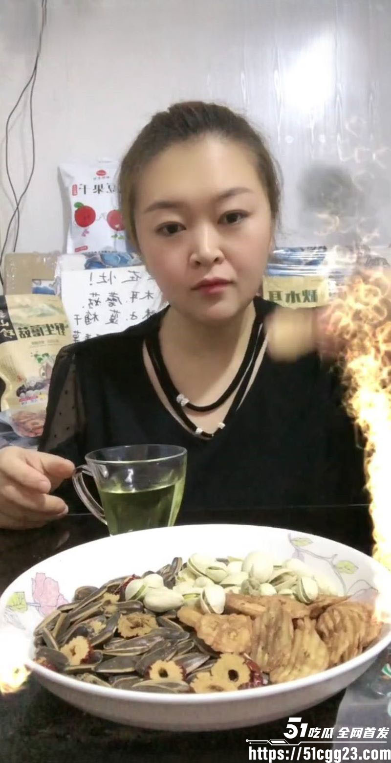 吉林白城岩家超市老板娘约炮曝光 3 吉林白城岩家超市老板娘约炮曝光 3