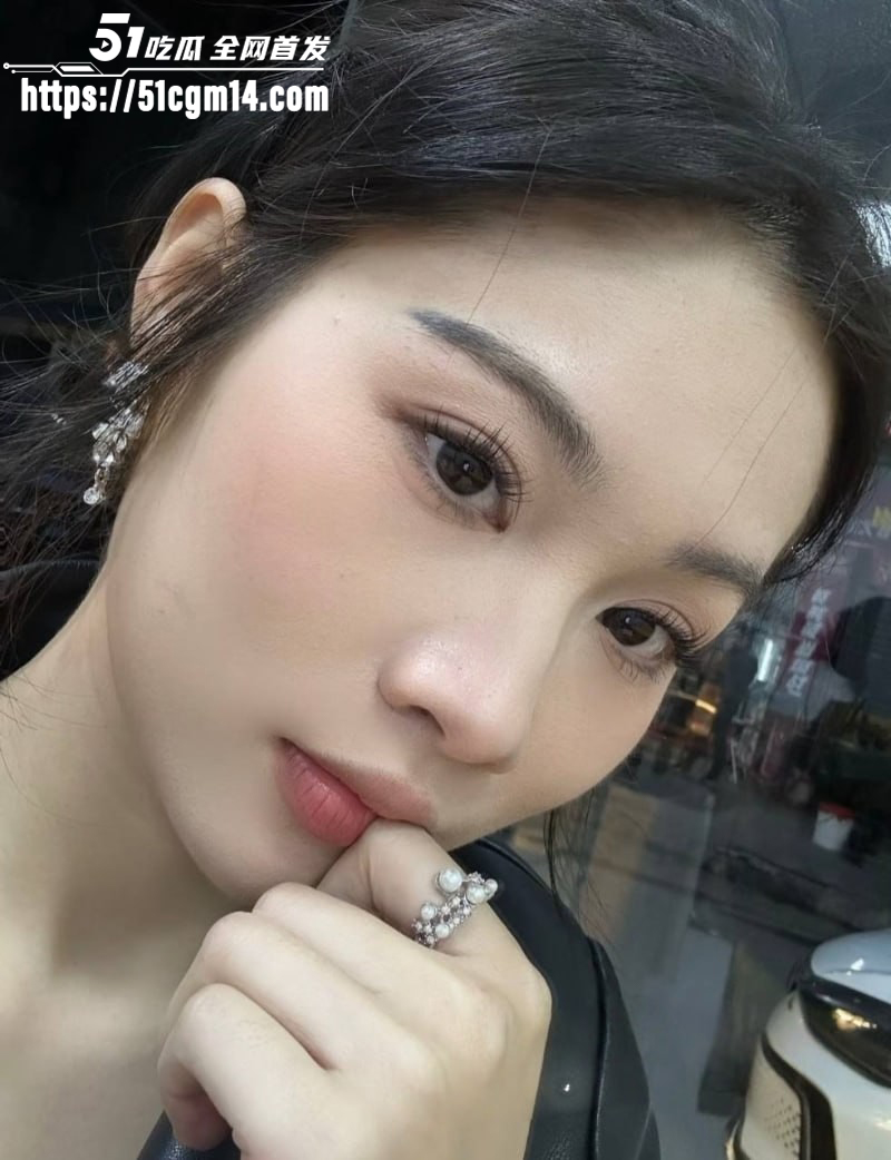 河南信阳江山樾售楼部张婷陪睡视频08 河南信阳江山樾售楼部张婷陪睡视频08
