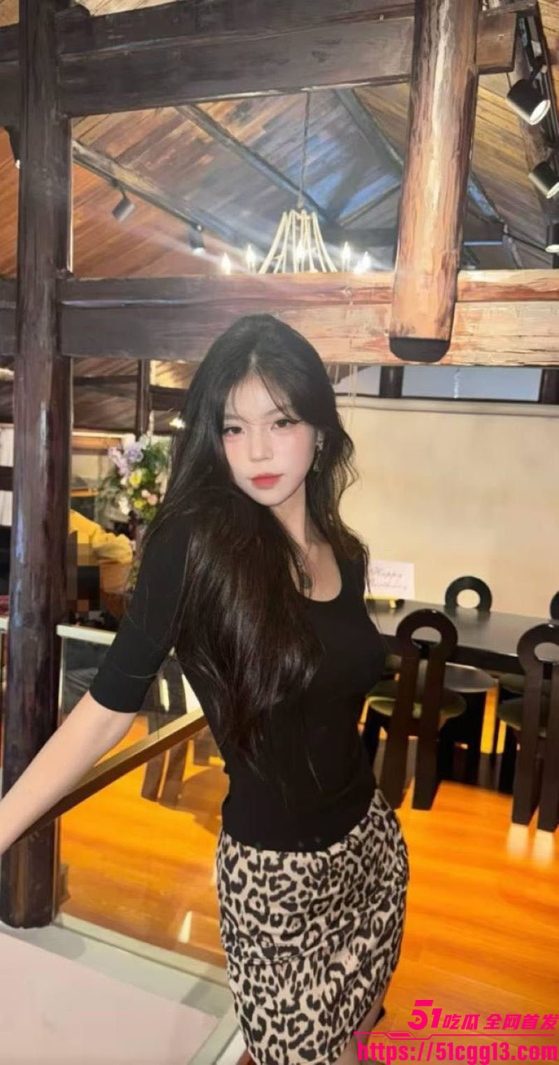 西安交大曲江校区张佳瑶自慰视频曝光 1 西安交大曲江校区张佳瑶自慰视频曝光 1