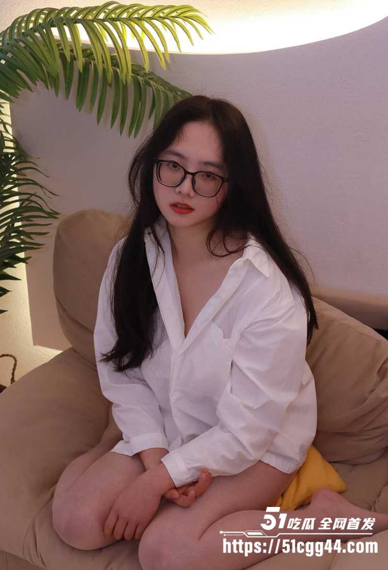 反差眼镜妹不雅视频泄密 2 拷贝 反差眼镜妹不雅视频泄密 2 拷贝