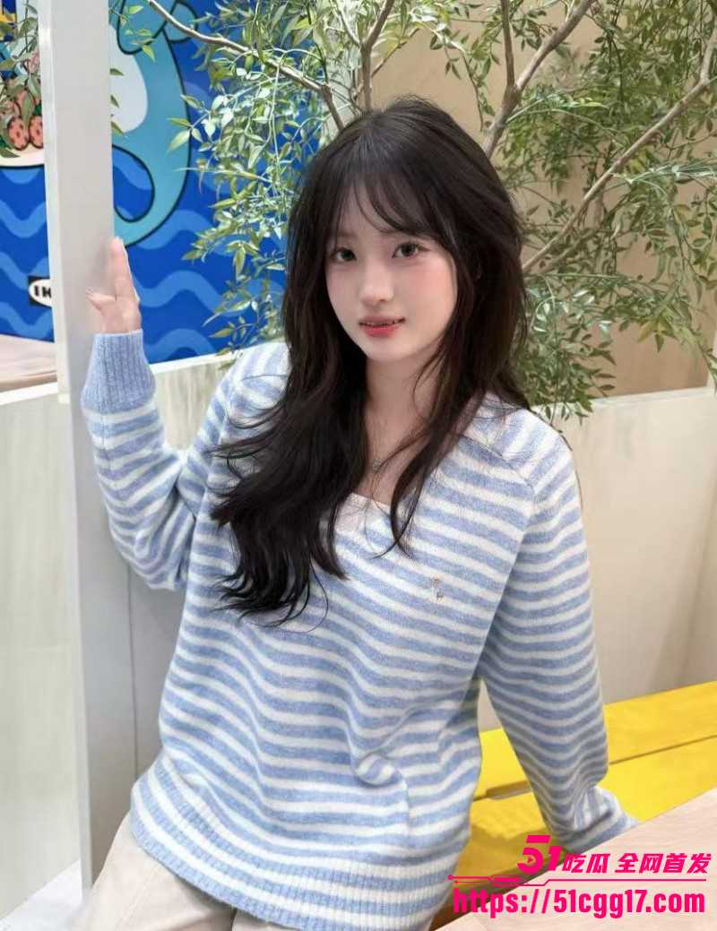 大胸妹妹会喷奶老妹边高潮边喷奶02 大胸妹妹会喷奶老妹边高潮边喷奶02