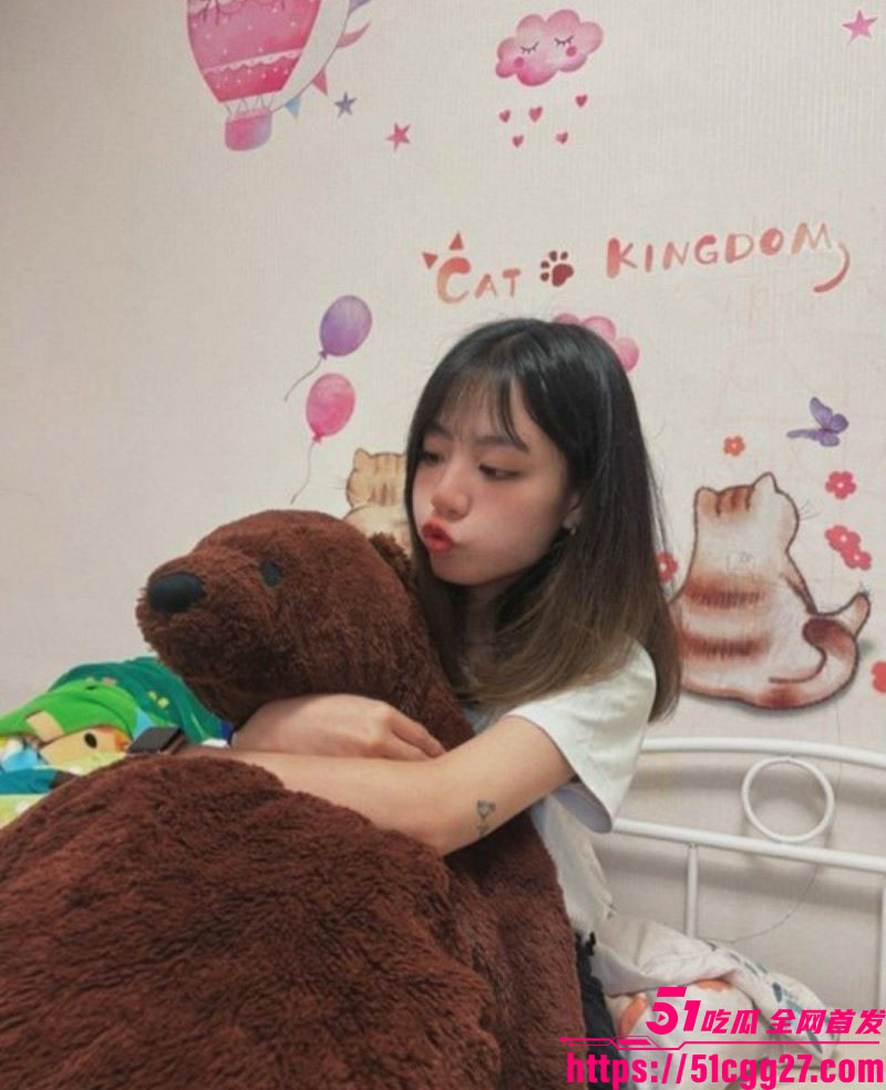 清纯短发美女与前男友露脸做爱视频外流 3 清纯短发美女与前男友露脸做爱视频外流 3