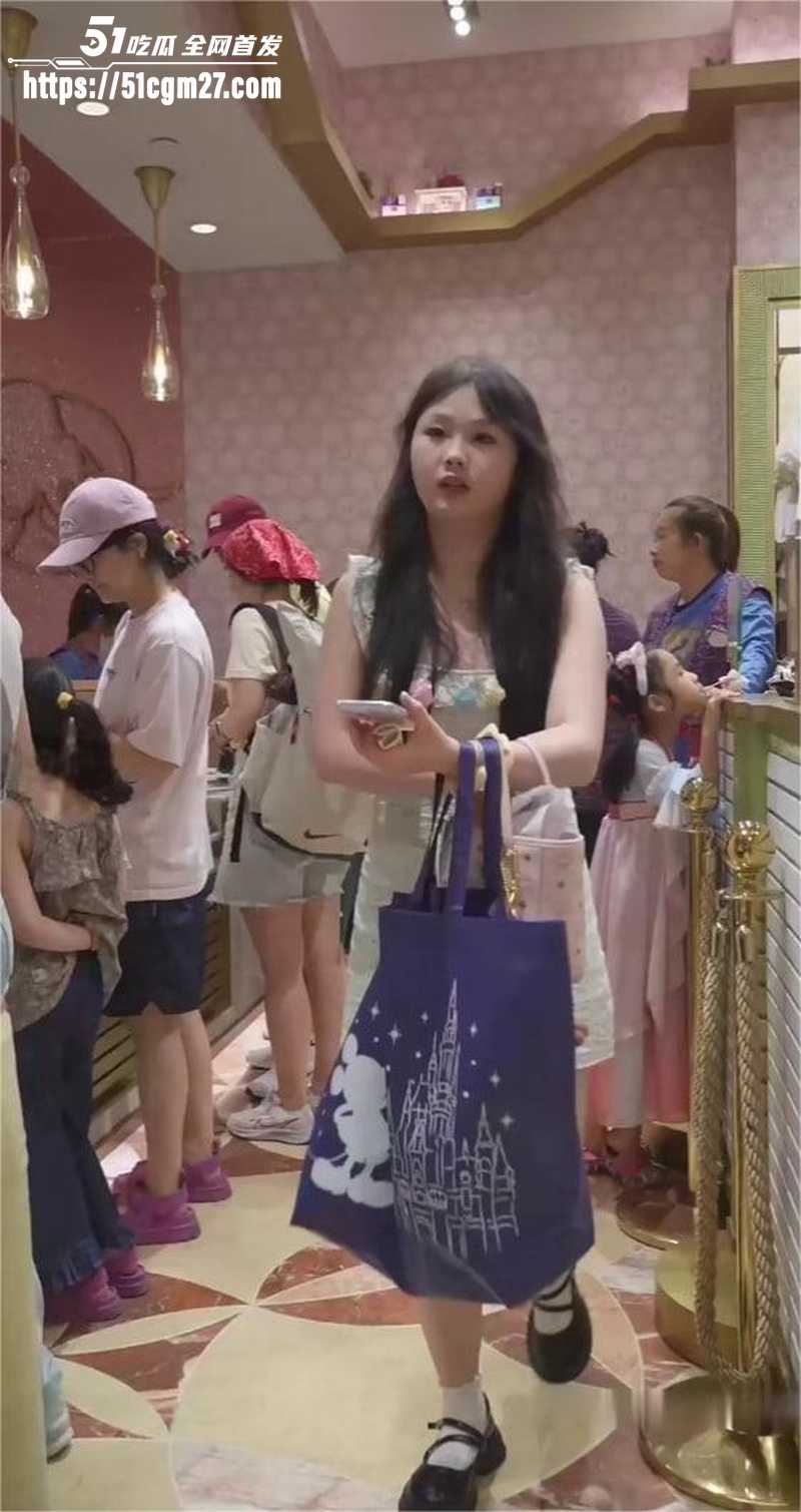 抄底大神商场偷怕 5 抄底大神商场偷怕 5