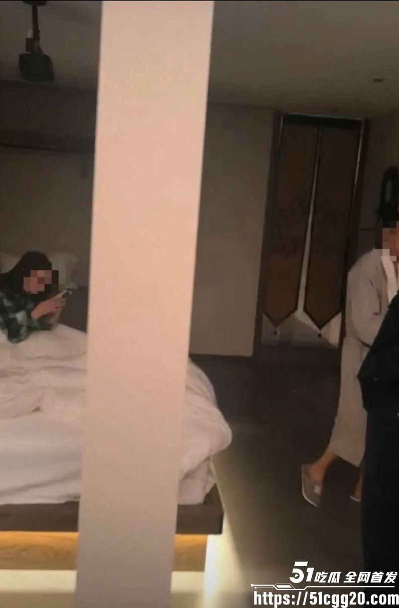 云南玉溪农业局副局长张颖婚内偷腥被妻子实名举报 19 云南玉溪农业局副局长张颖婚内偷腥被妻子实名举报 19