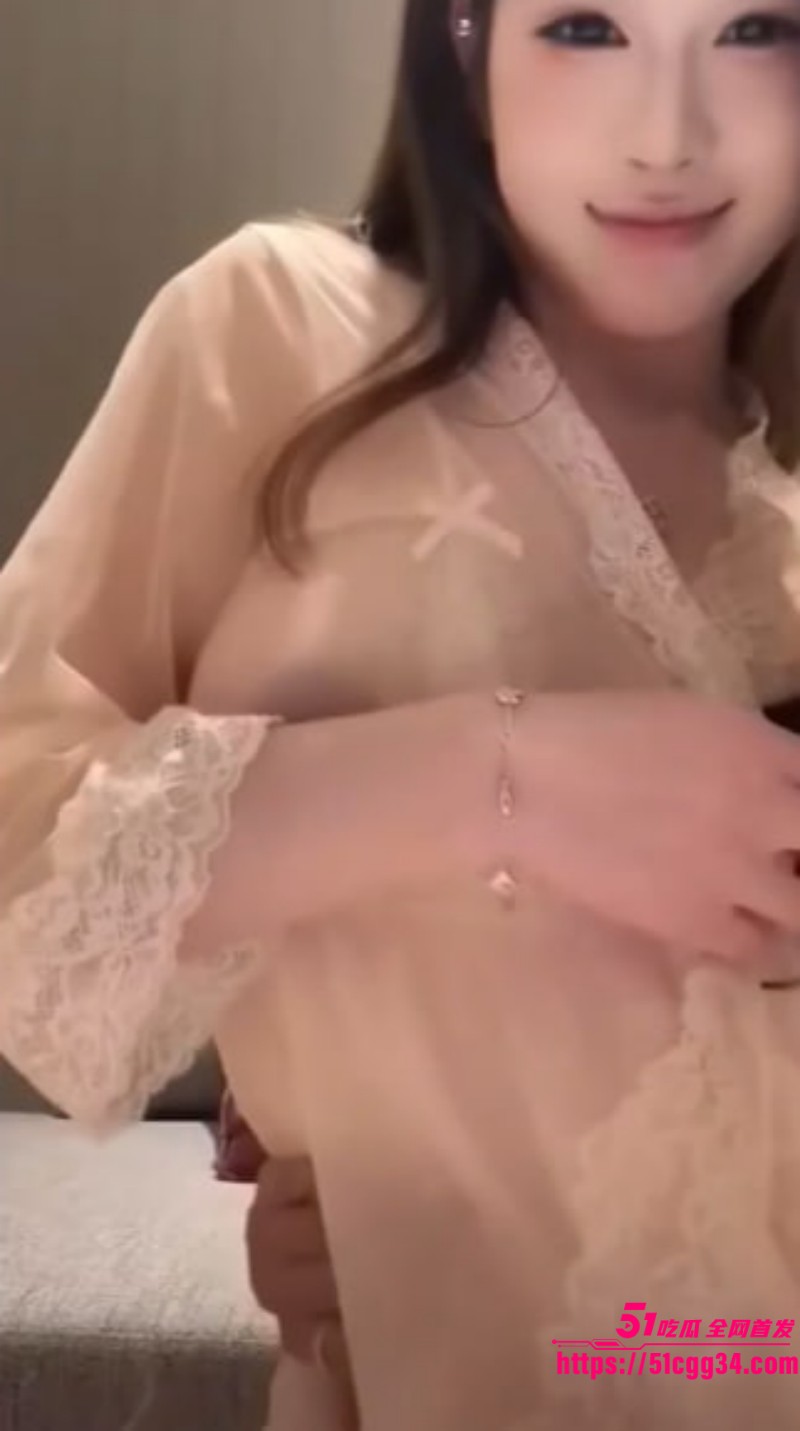 抖音网红闪现露点福利第二弹 巨乳美女漏奶发骚惹火迷人 各种情色瞬间心跳加速淫欲拉满 6 抖音网红闪现露点福利第二弹 巨乳美女漏奶发骚惹火迷人 各种情色瞬间心跳加速淫欲拉满 6