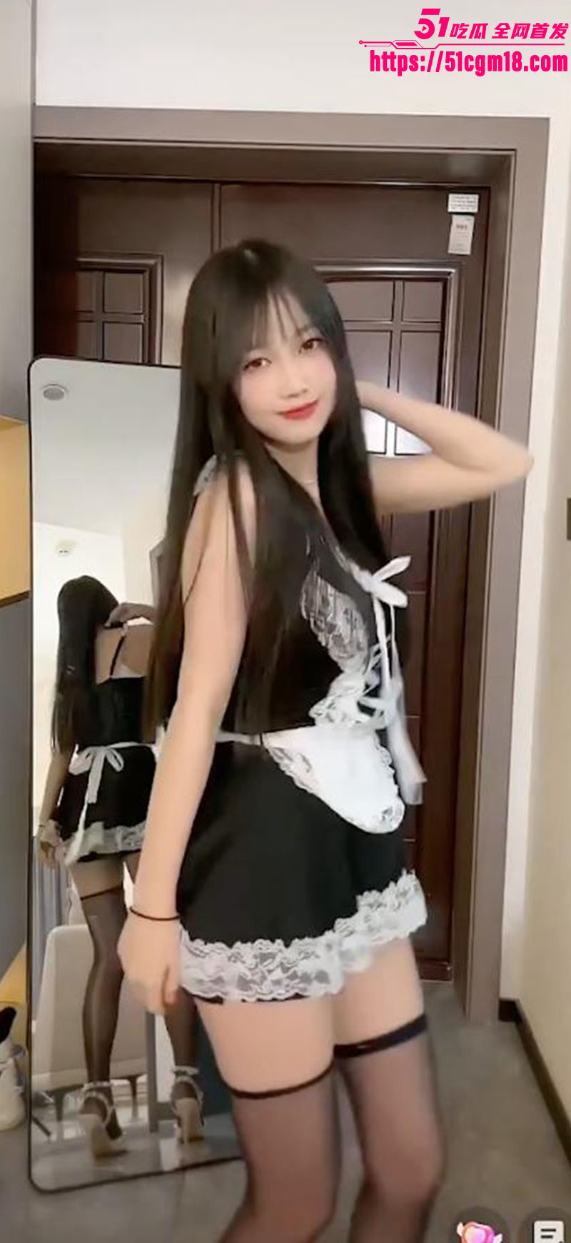 3 3
