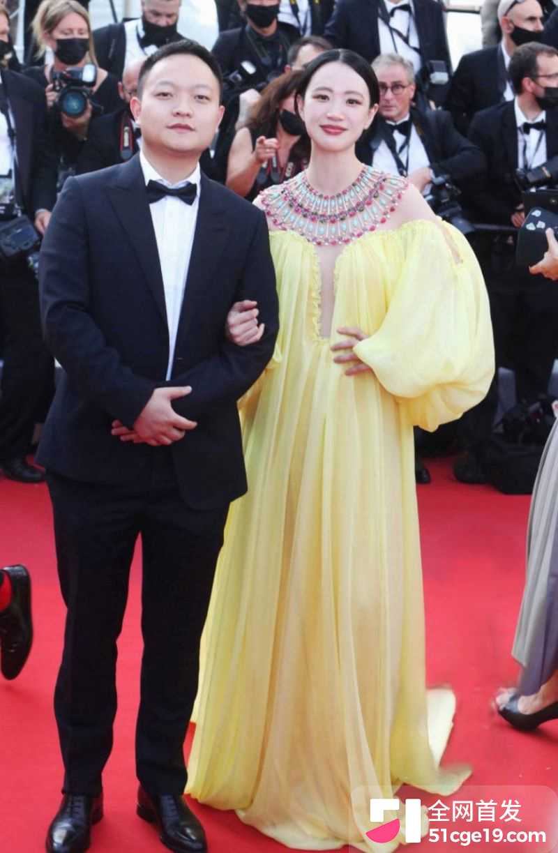 女明星李梦公开承认有娃孩子爹是邬浪 9 女明星李梦公开承认有娃孩子爹是邬浪 9