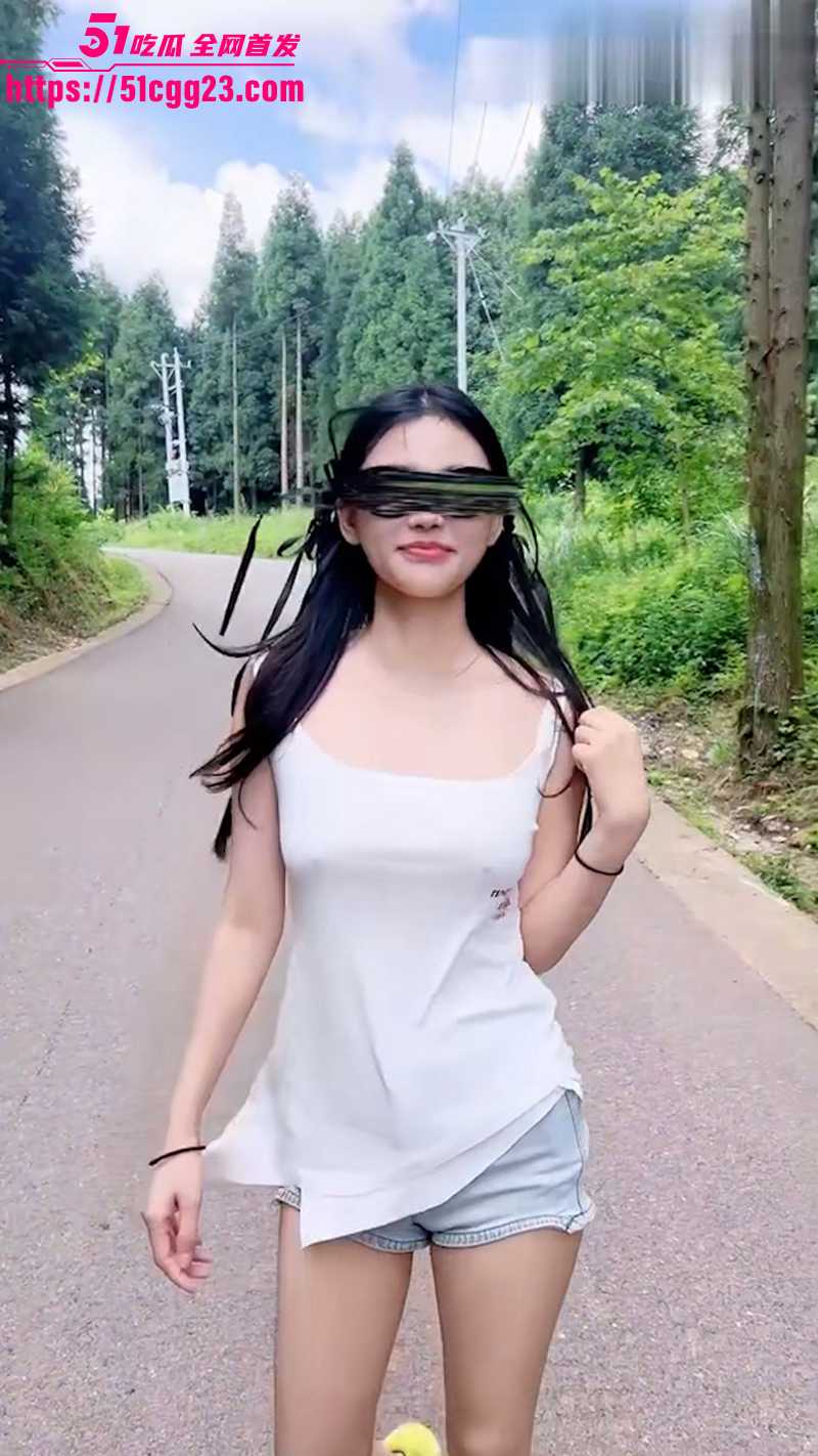 学生妹晚晚与金主爸爸激情野战01 学生妹晚晚与金主爸爸激情野战01