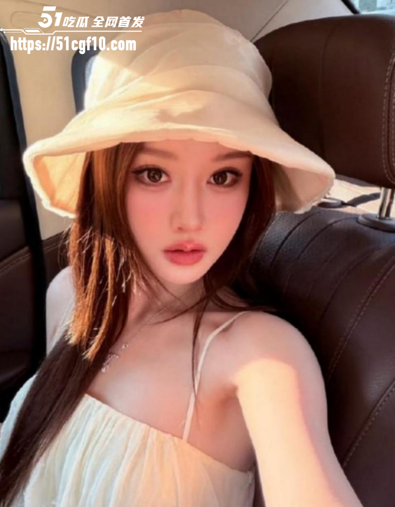 卢本伟闪婚巴旦木公主高调晒证018 卢本伟闪婚巴旦木公主高调晒证018