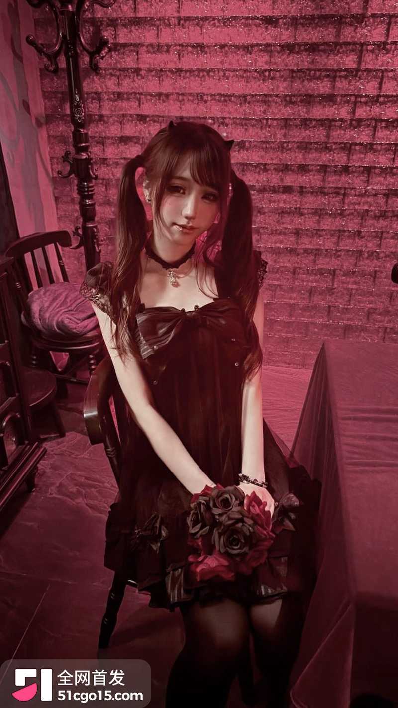 上海素人双马尾萝莉性爱自拍 1 上海素人双马尾萝莉性爱自拍 1