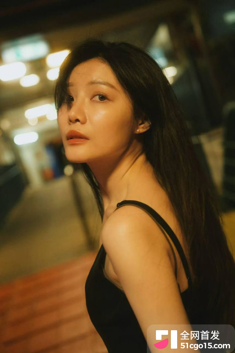 TVB才女吴沚默自曝横店惊魂 3 TVB才女吴沚默自曝横店惊魂 3