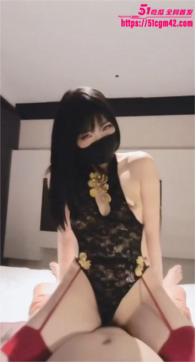 美乳尤物 养只果果 夹射篇 4 美乳尤物 养只果果 夹射篇 4