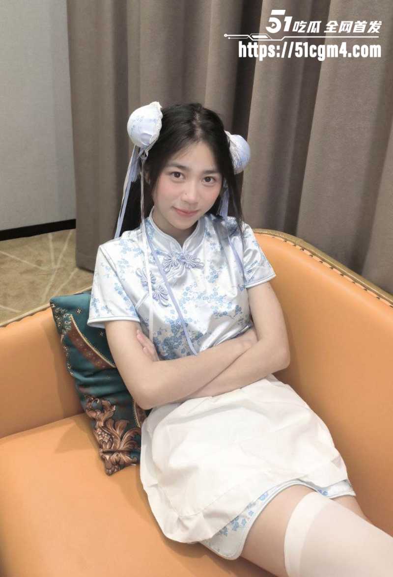完美身材女神级萝莉少女福利姬高清特写流出2拷贝 完美身材女神级萝莉少女福利姬高清特写流出2拷贝