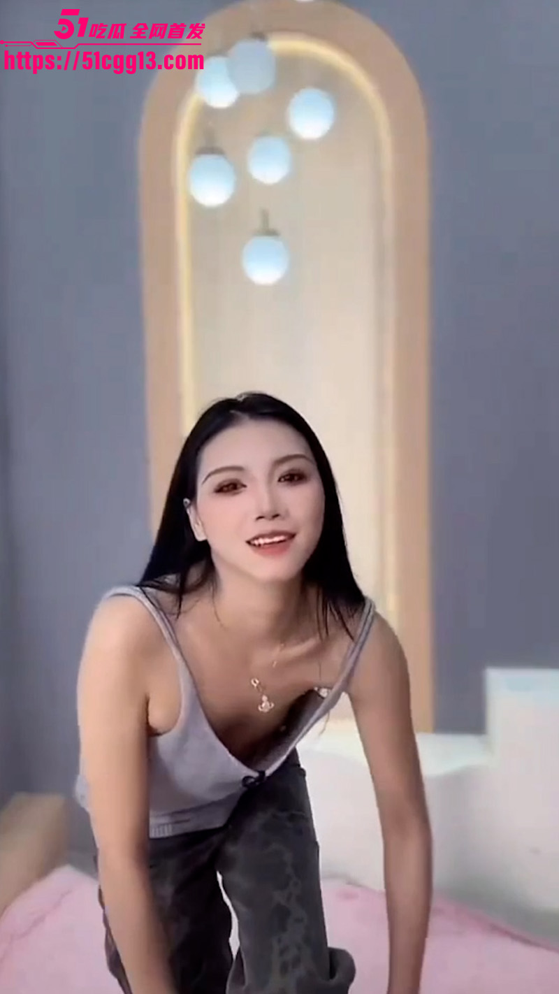 主播走光合集4 主播走光合集4