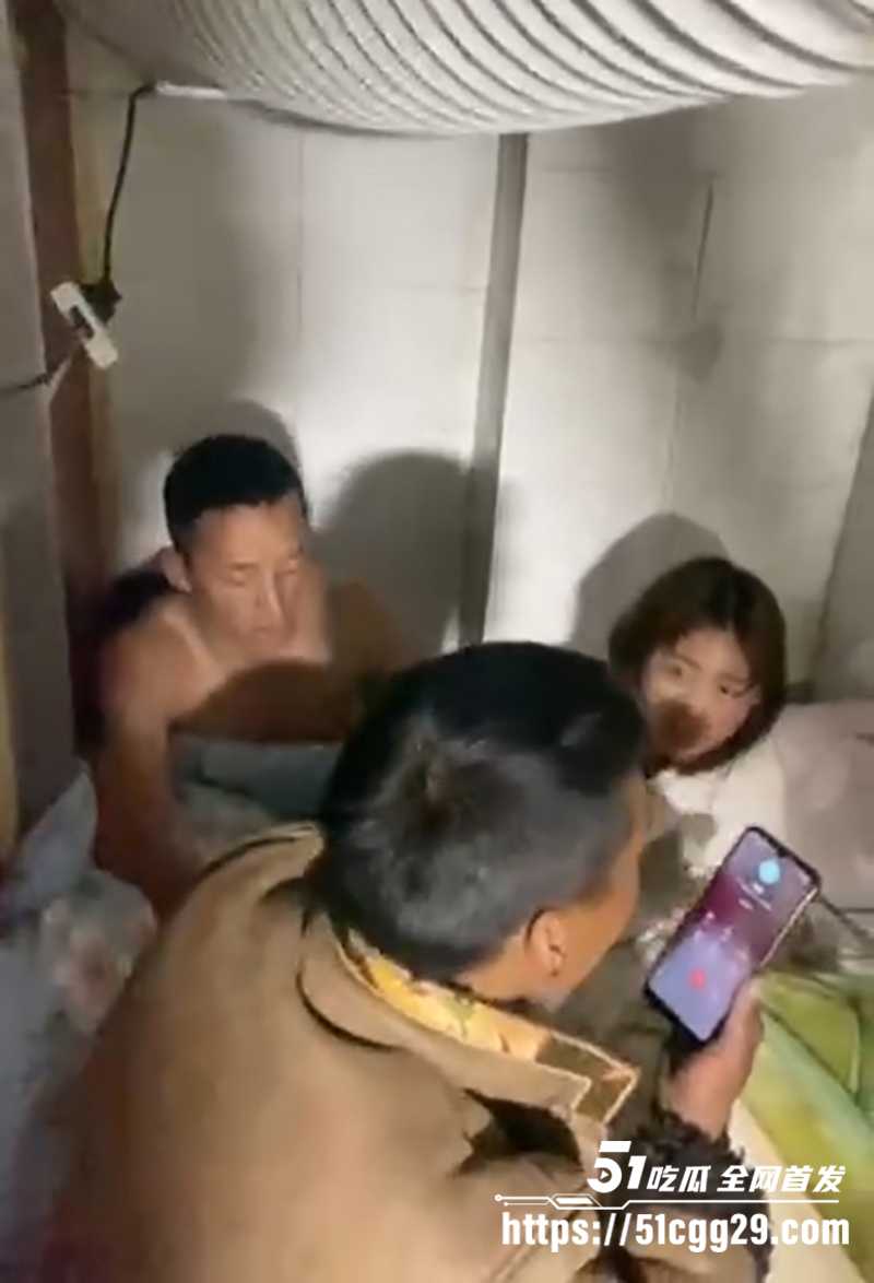 极品淫妻玩偷情 抓奸现场视频流出 5 拷贝 极品淫妻玩偷情 抓奸现场视频流出 5 拷贝