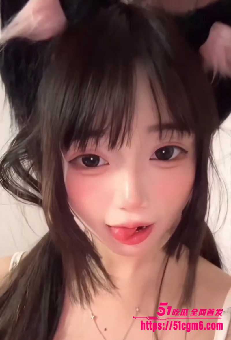 玉女网红清纯妮妮私定福利流出 3 拷贝 玉女网红清纯妮妮私定福利流出 3 拷贝