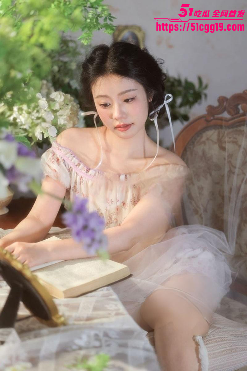 大胸妹妹会喷奶暴操孕期巨乳妹妹03 大胸妹妹会喷奶暴操孕期巨乳妹妹03