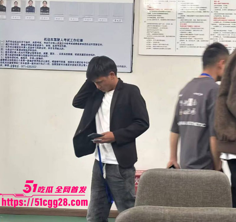 抖音网红小英曝上如拉出轨其亲表妹09 抖音网红小英曝上如拉出轨其亲表妹09
