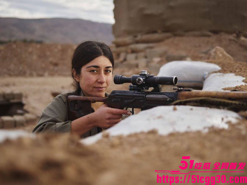 ISIS士兵践踏羞辱尸体视频流出 2 ISIS士兵践踏羞辱尸体视频流出 2