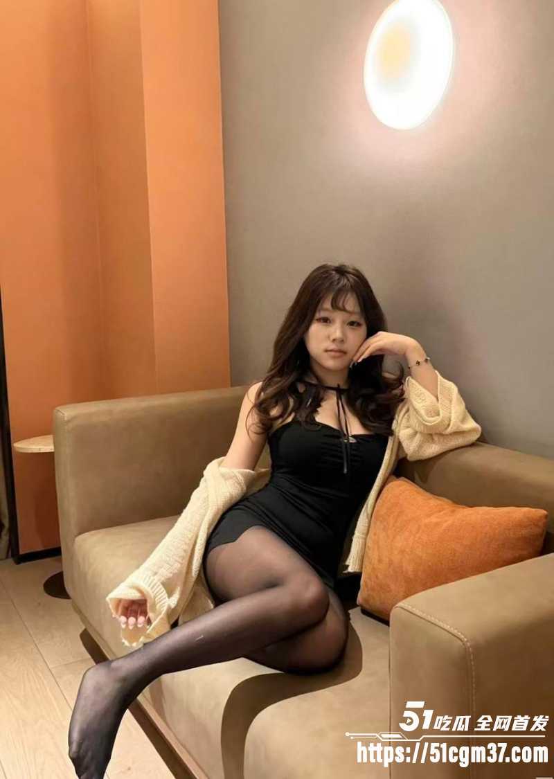 极品大奶小骚货 4 极品大奶小骚货 4