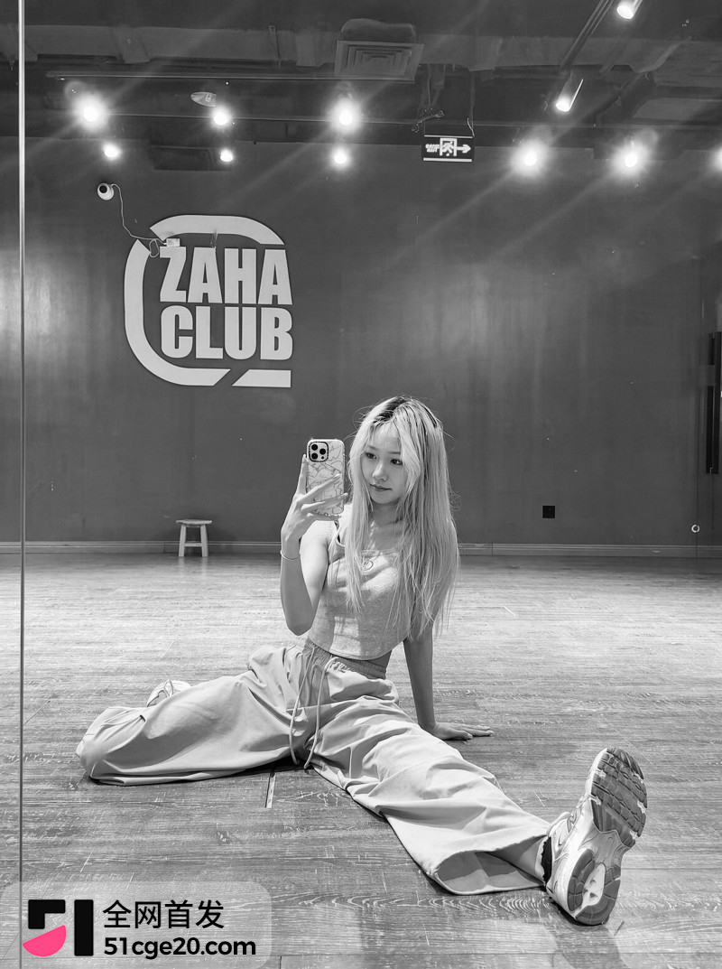 北京师范大学李莹莹性爱视频2 北京师范大学李莹莹性爱视频2
