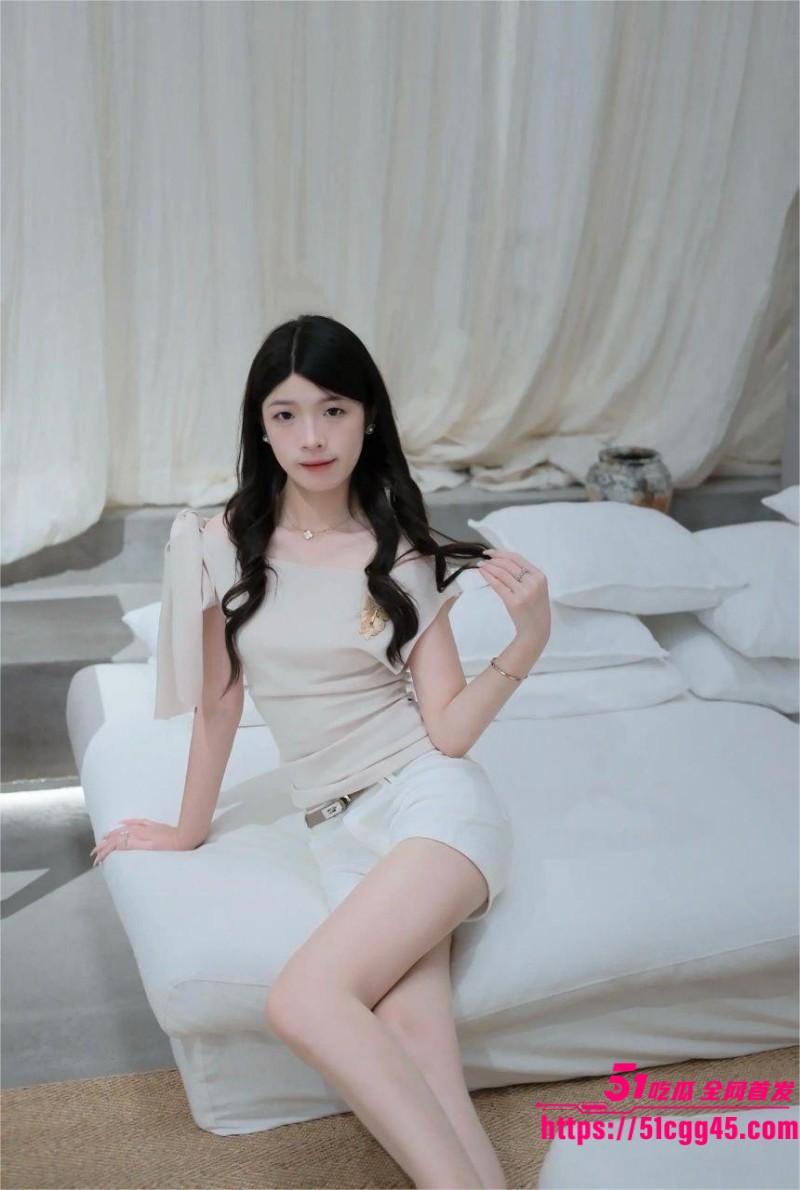 甜美系美少女线下奔现淫荡私拍 7 甜美系美少女线下奔现淫荡私拍 7