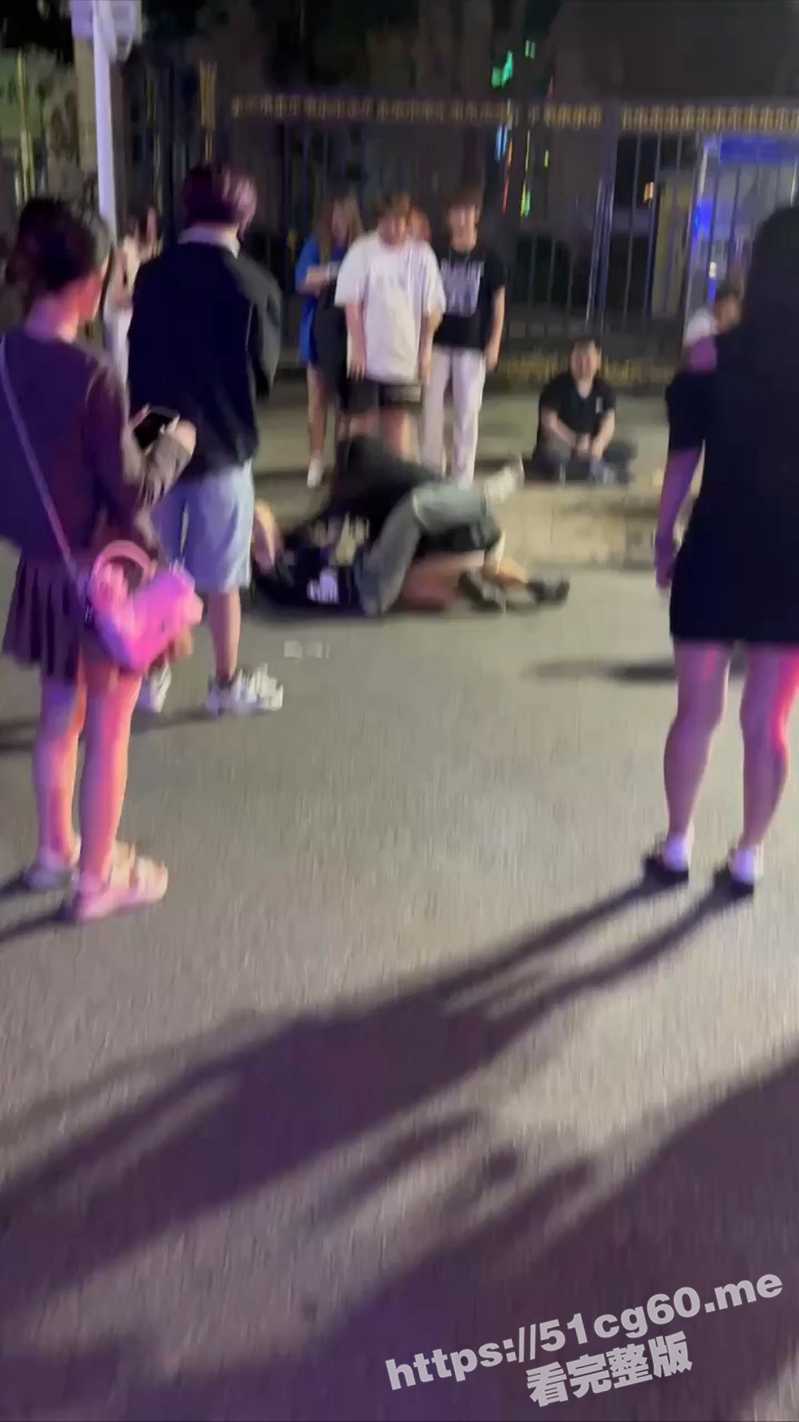 1.jpg 1.jpg