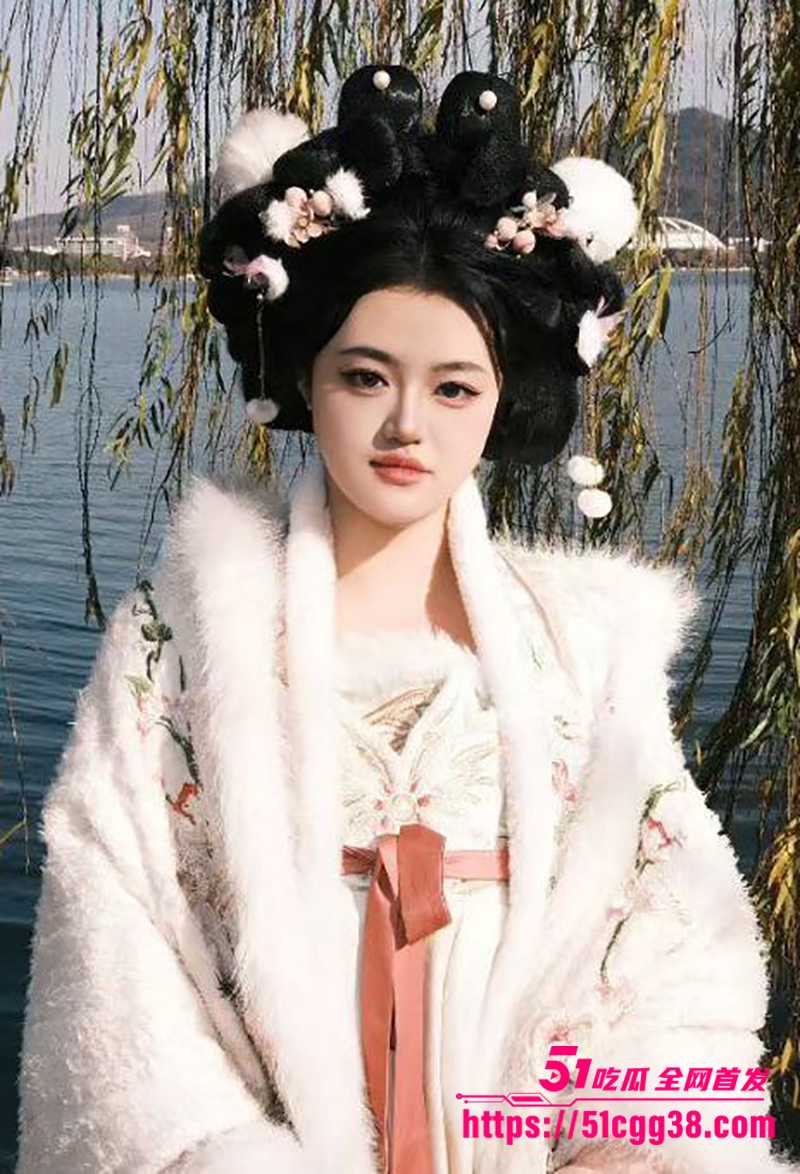 广东深圳G奶炮友李秋凡约炮视频流程 1 拷贝 广东深圳G奶炮友李秋凡约炮视频流程 1 拷贝