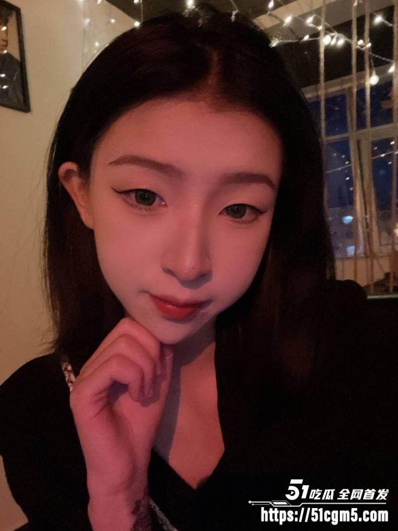 常州大学女神 黄思瑶 情侣私拍曝光 4 常州大学女神 黄思瑶 情侣私拍曝光 4